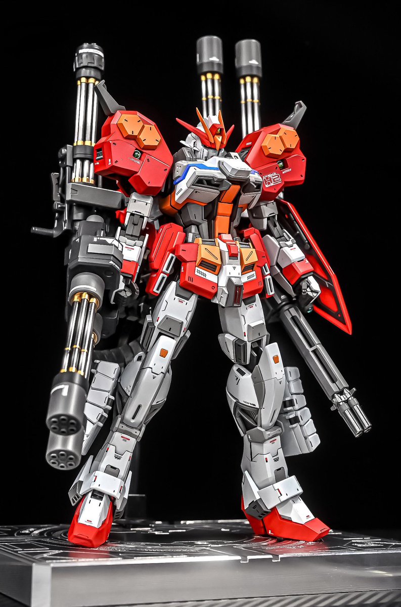 purasさん(<a href="/puras9211/">puras</a>)さんに新作のヘビーアームズを撮影していただきました☺️✨カッコ良く撮ってくださりありがとうございます🥹