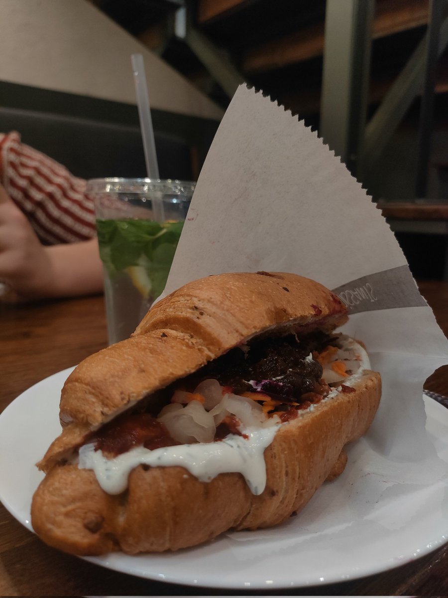 Sains_u's tweet image. Смачно але дорого