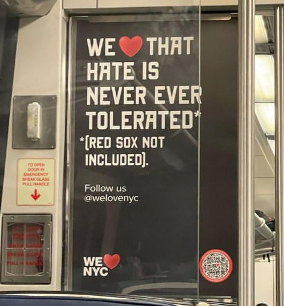 LabShabani's tweet photo. @Liv_Lanes @NYUPhysics @yankeestadium @Yankees @RedSox New York subway https://t.co/oN6YKdxR4k