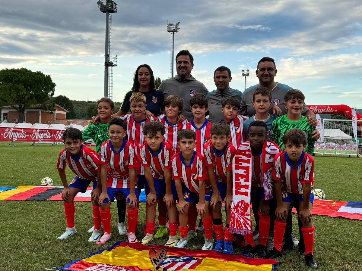 ¡El Benjamín A, campeón del torneo Nico Nel Cuore 2024 Montorio! 🇮🇹

¡Nuestros pequeños se impusieron por 1-2 al Chelsea en la gran final! 🏆

¡Enhorabuena, campeones! 🫶