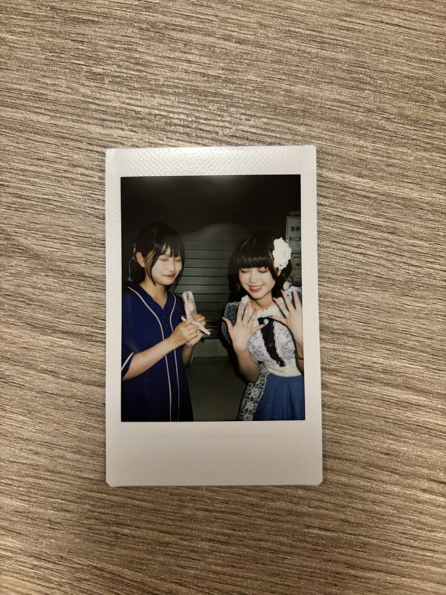 丸一日で疲れたけど最高に楽しかった！行ってよかった〜！
今日優しくしてくださった皆さんもありがとうございました🙇‍♀️🙇‍♀️
パイナップルのセトリめちゃくちゃ好きだった！爽やかな可愛さがピクミクの魅力だと思うから全身で感じられてとっても幸せだった🫧