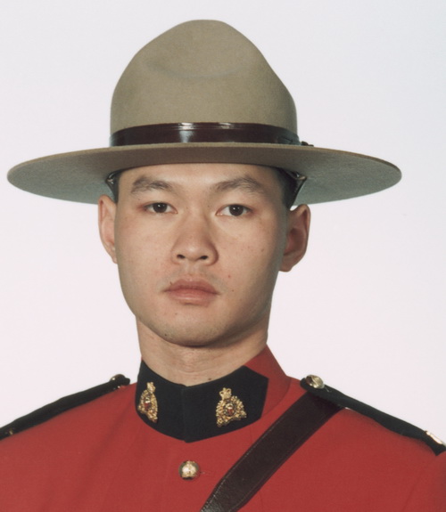 In remembrance of Constable Jimmy Ng who was killed in the line of duty on this day in 2002 . To learn more about Cst. Ng and his service to our community visit our <a href="/RichmondRCMP/">Richmond RCMP</a> Wall of Honour webpage ow.ly/lCJn50Tn9yw. Gone but never forgotten