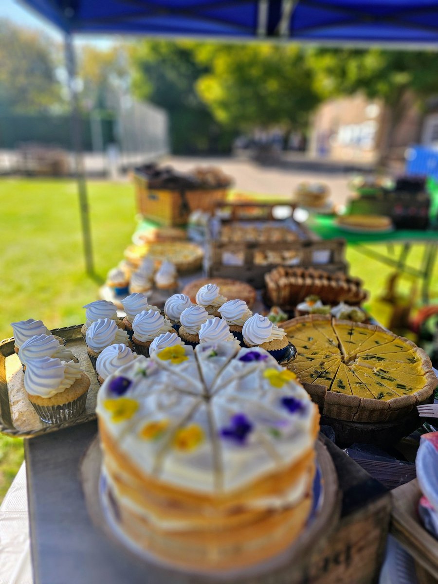 BrightonBakes's tweet photo. Goodies for the school fair: pennies raised &amp; happy customers 💕. Asparagus tarts, Roasted Veg Frittata, Sausage Rolls. Sweet treats = Biscoff loaves, Triple Layer Choc, Victoria Sponge, Lemon Cupcakes, Brownies, Carrot Cake #Sussex #Brighton #cakes https://t.co/oD7V3ISuhO