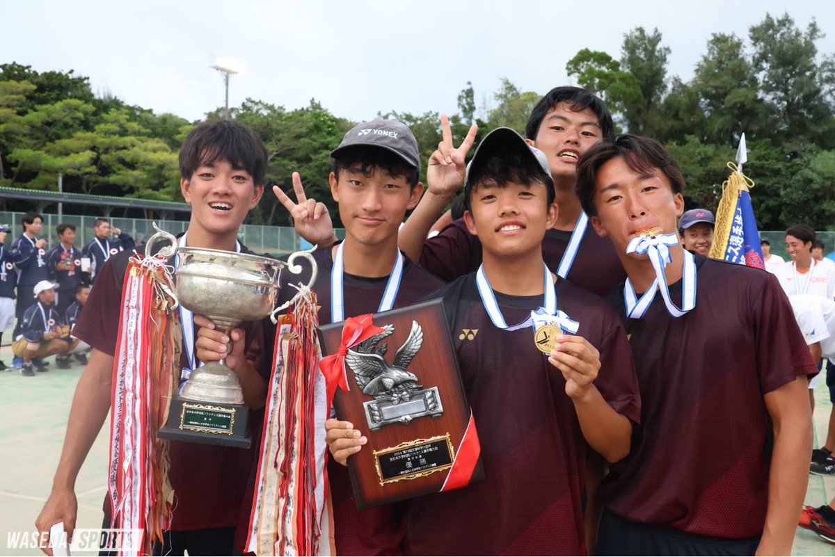 waseda_sports's tweet photo. ［ソフトテニス］全日本大学対抗選手権

▽決勝
対法大  ③－０

吉田・松本④－１田中・広岡
矢野・端山④－０橋場・菊山
浅見・安達④－１森川・野本

2019年振りの日本一。チーム一丸となり、見事『奪冠』を達成しました！

#sousuposofttennis #ソフトテニス  #軟式庭球  #インカレ ＃奪冠 https://t.co/9ZpS0Pd9dq