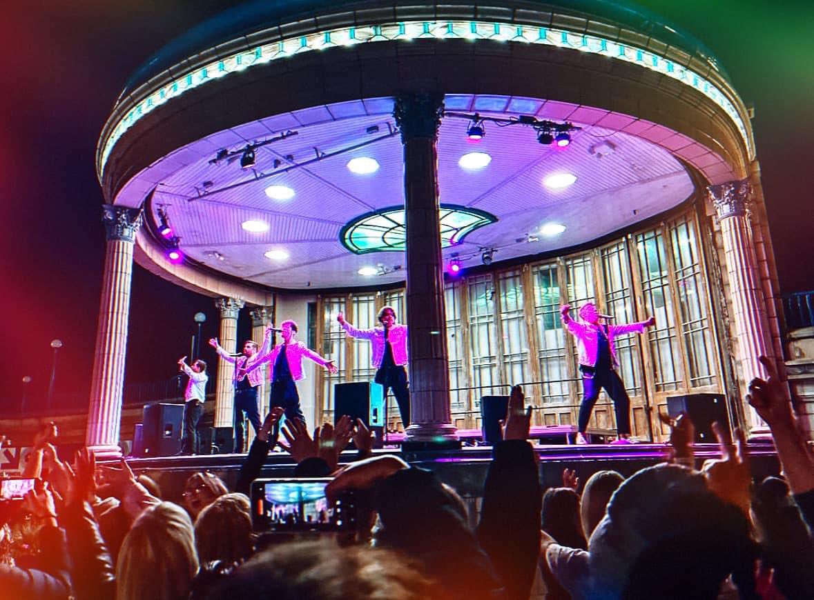 Always a Great Night &amp; Great Show at <a href="/BandstandEB/">Eastbourne Bandstand</a> with <a href="/thetakethat/">The Take That Experience</a> 
 🌟🌟🌟🌟🌟