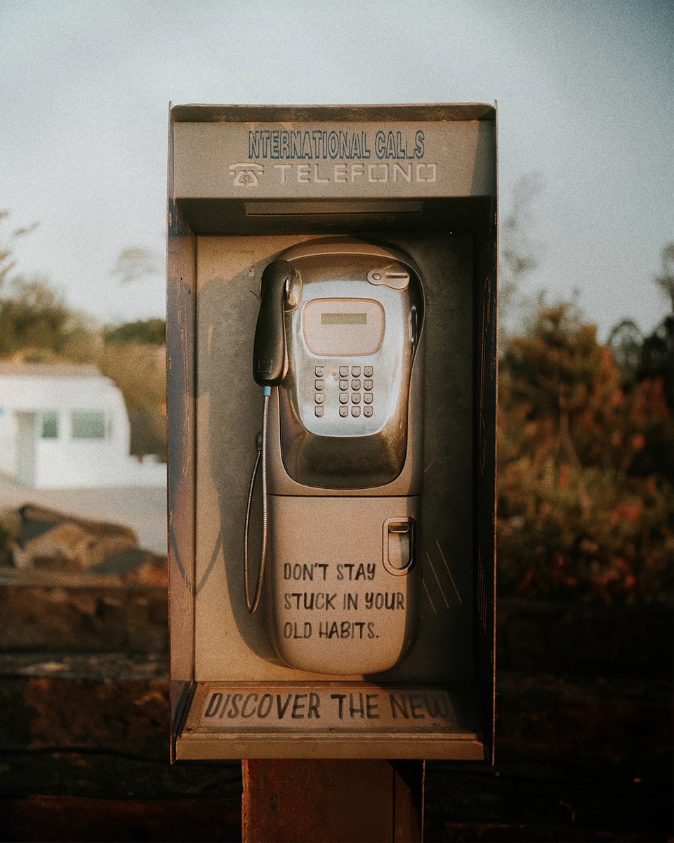 GoRoamless's tweet photo. Ditch the cloak and dagger—Roamless keeps you connected, no secret agents or spycraft needed. 🕵️

#GoRoamless https://t.co/TxPfOYYPQO