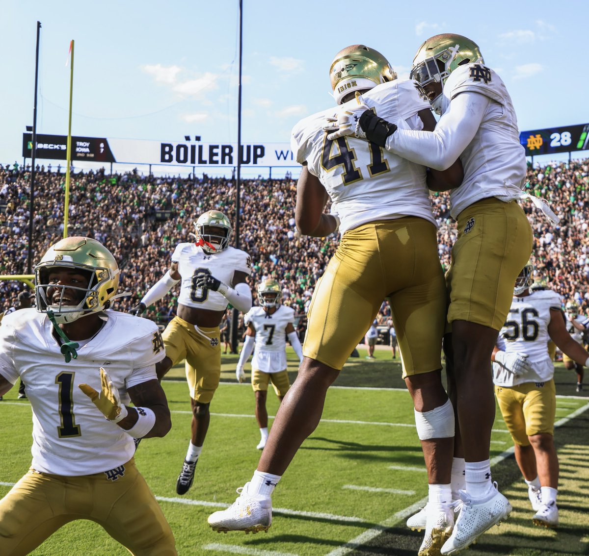 NDFootball's tweet photo. Good morning ☘️

#GoIrish☘️ https://t.co/eslqkVAd7C