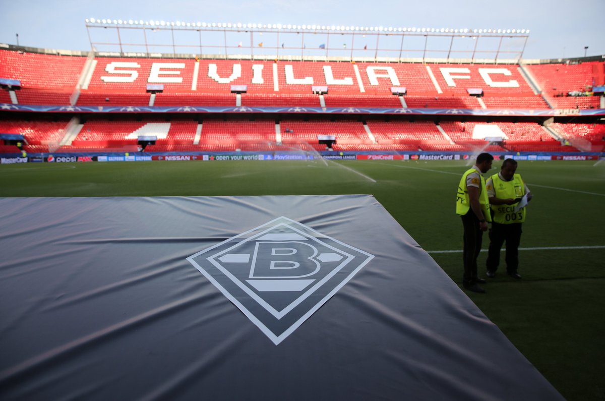 #OnThisDay vor 9️⃣ Jahren: Unser 1. Auswärtsspiel in der <a href="/ChampionsLeague/">UEFA Champions League</a> beim FC Sevilla! ✨

#dieFohlen