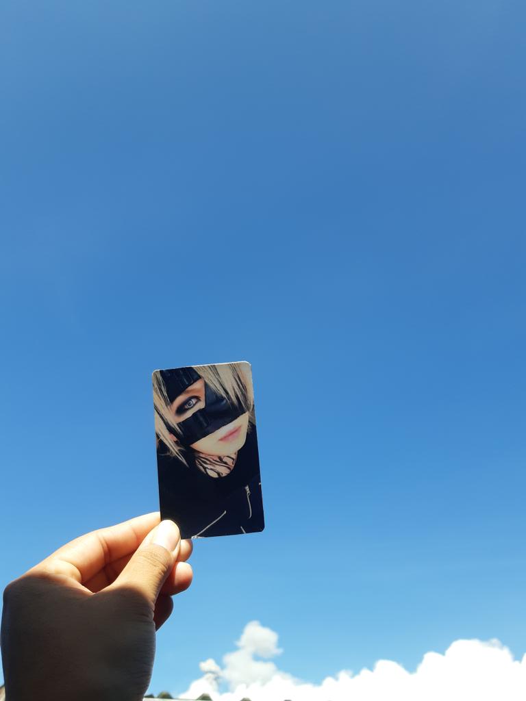 ElizabethCoc8's tweet photo. Ya han pasado 5 meses desde que pasó la mayor tragedia del 2024 y yo todavía no logro aceptar que ya no estas con nosotros y con The GazettE, pero sé que nos cuidas desde el cielo, te extraño mucho y te quiero 💖 porfavor cuidanos y quierenos #TheGazettE #Reita #EternalMember 🌟 https://t.co/KHt4oO44cJ