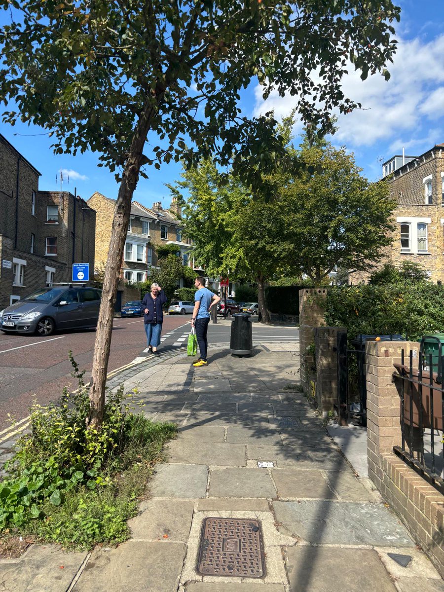 Spotted <a href="/JamesLabour/">Cllr James Slater</a> twice this weekend in Kentish Town, putting in extra hours for his residents.