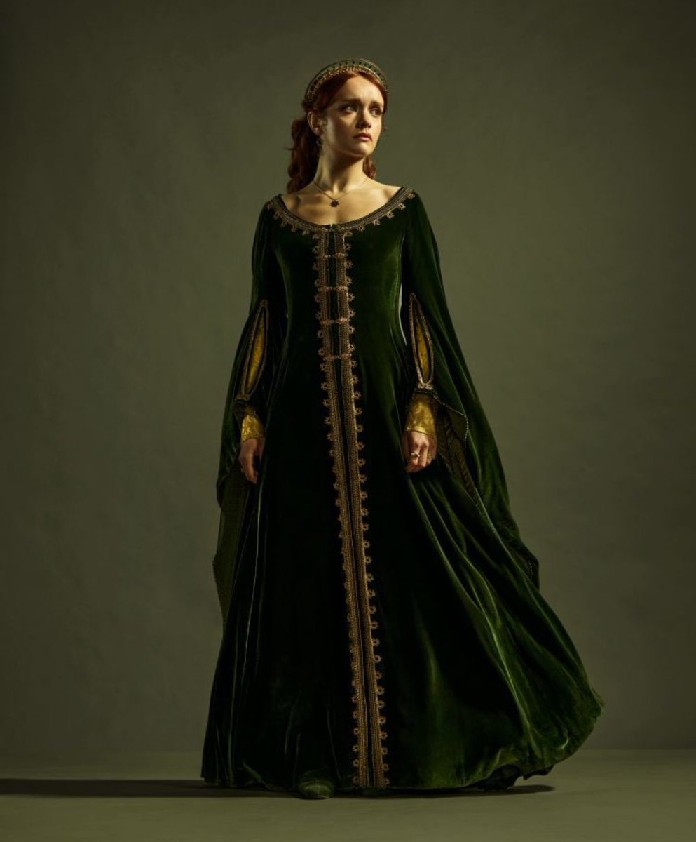 dcookethinker's tweet image. 🐉 | emma d'arcy and olivia cooke on new promotional pics from season 2 of House of the Dragon: