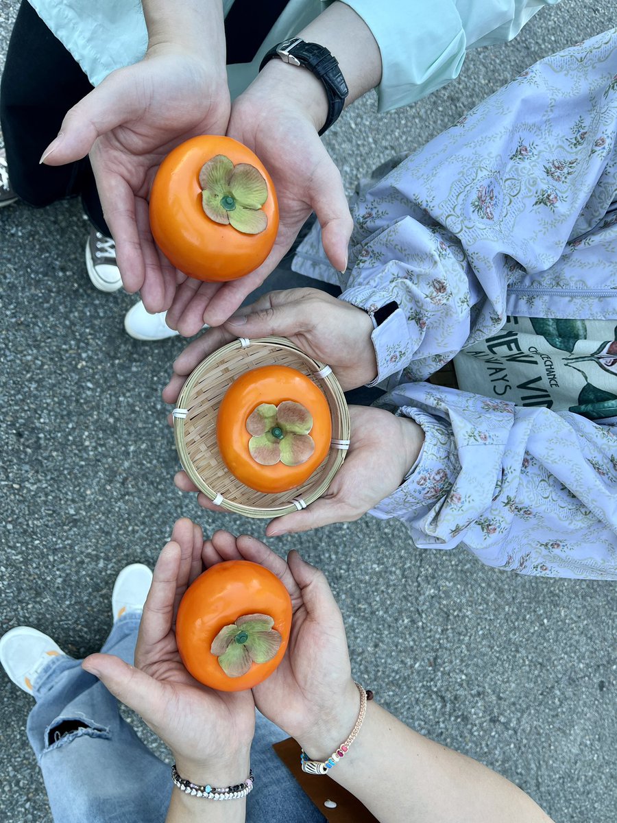 2024년 추석도 소란과 함께 🫶

맛있는 음식과 즐거운 시간 가득한
풍성한 한가위 보내세요🌕

#소란 #SORAN
#고영배 #서면호 #이태욱
#추석인사 #한가위