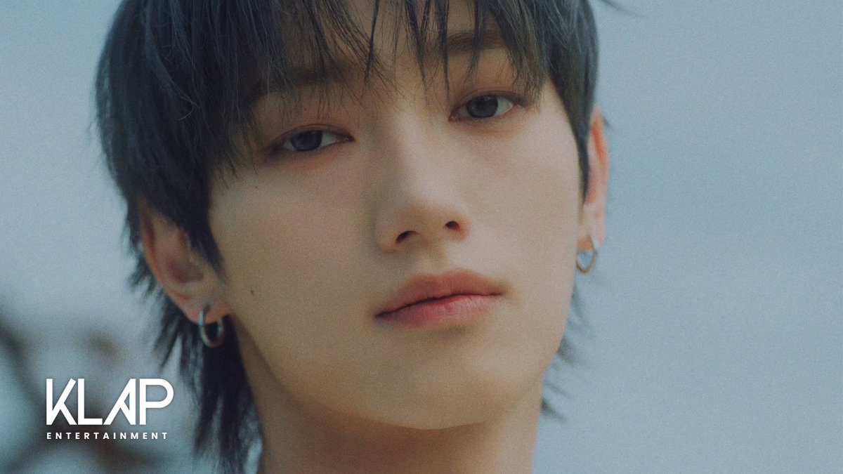 VANNER(배너) 3RD MINI ALBUM 
[BURN]

Trailer : In the Heat of Youth

 🔗 youtu.be/v2Cmw7R-ztQ

 🎧 2024.09.30 6PM (KST)

#VANNER #배너
#BURN #Automatic
#20240930_6PM