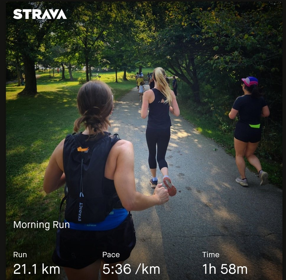 FeelingIndigo87's tweet photo. Terry Fox Half Marathon for cancer research๐
#TerryFox #TerryFox5K #RunTheBeaches #Garmin #Forerunner55 #Asics #AsicsRunning #AsicsRunners #4Run6 #RunTheSix #TorontoRunners #TorontoRun #TorontoRunning #AllSznRunner #Strava #Running #Fitness #Toronto https://t.co/Bn8rfGQ2zr