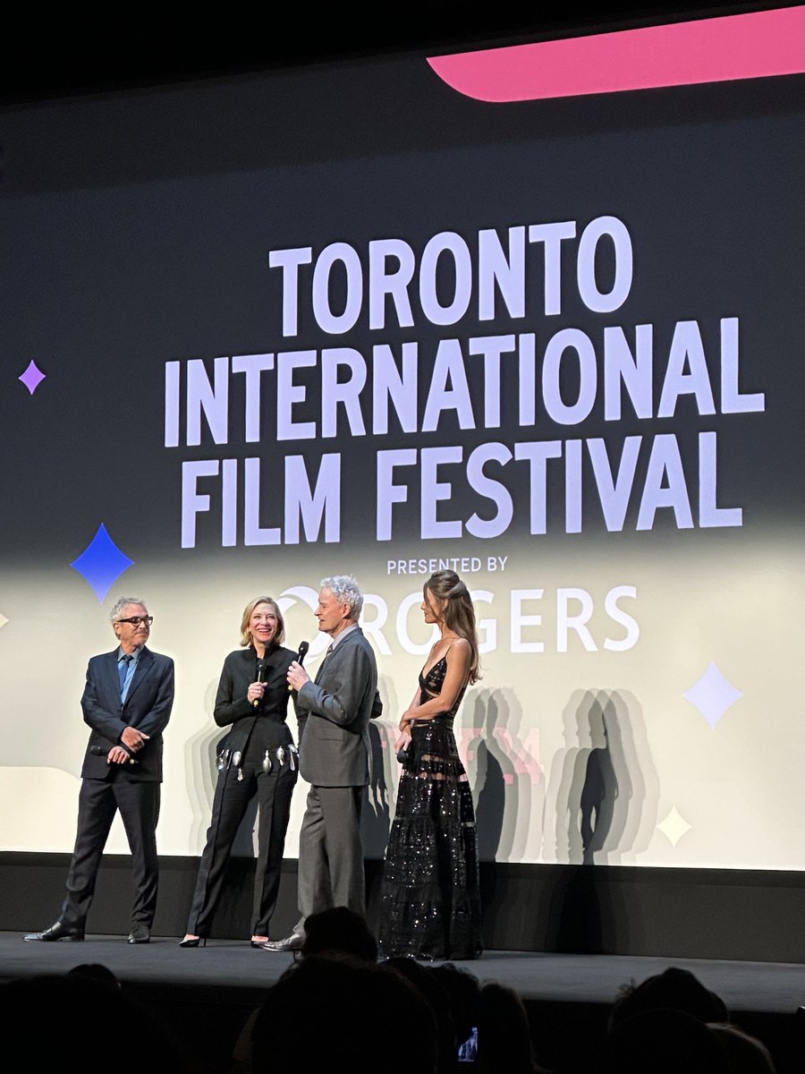 cakeblanchett_'s tweet image. over the moon at finally seeing CB in person after all these years. i never thought that this would happen one day even though i always hope for it. grateful to be in the same room with her as she discusses her career, and also get a chance to watch her new films