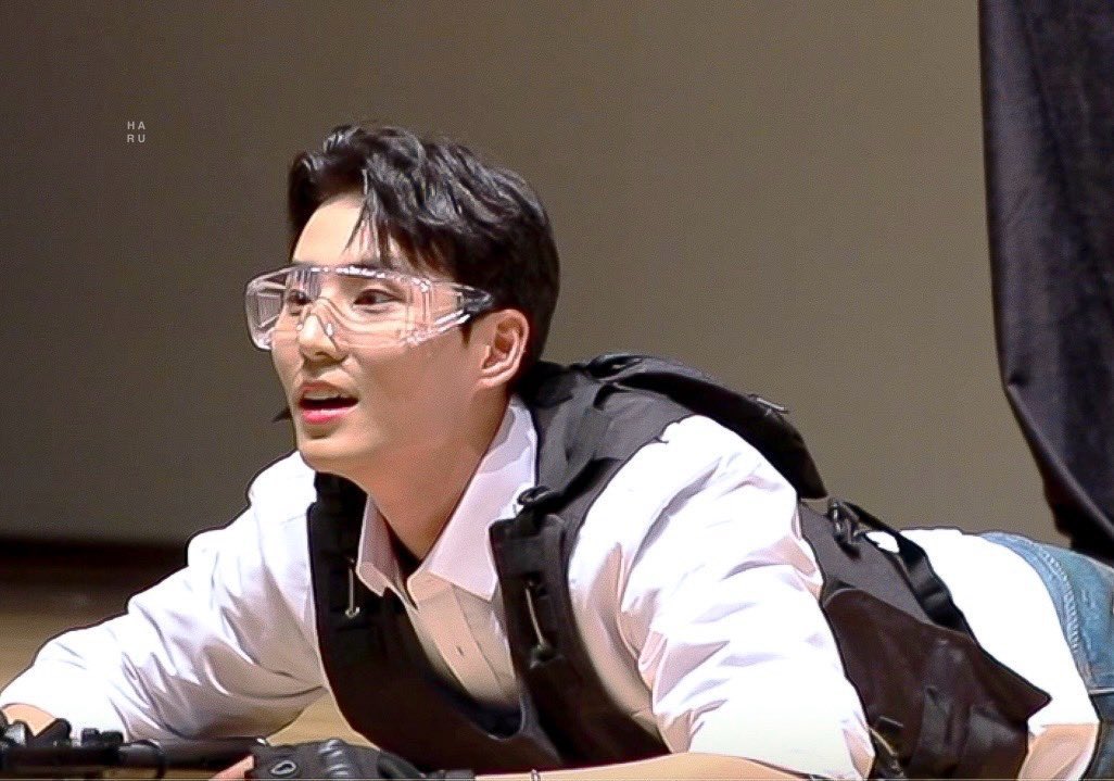 timeto_youngk's tweet photo. 230916 블루드림 팬싸

#영케이 #YoungK #영현 #강영현 #데이식스 #Day6 https://t.co/keNBr8VqdN