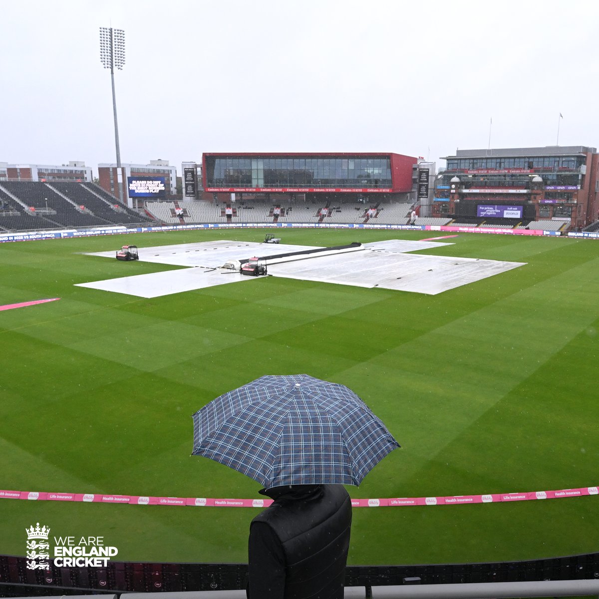 England Cricket tweet media