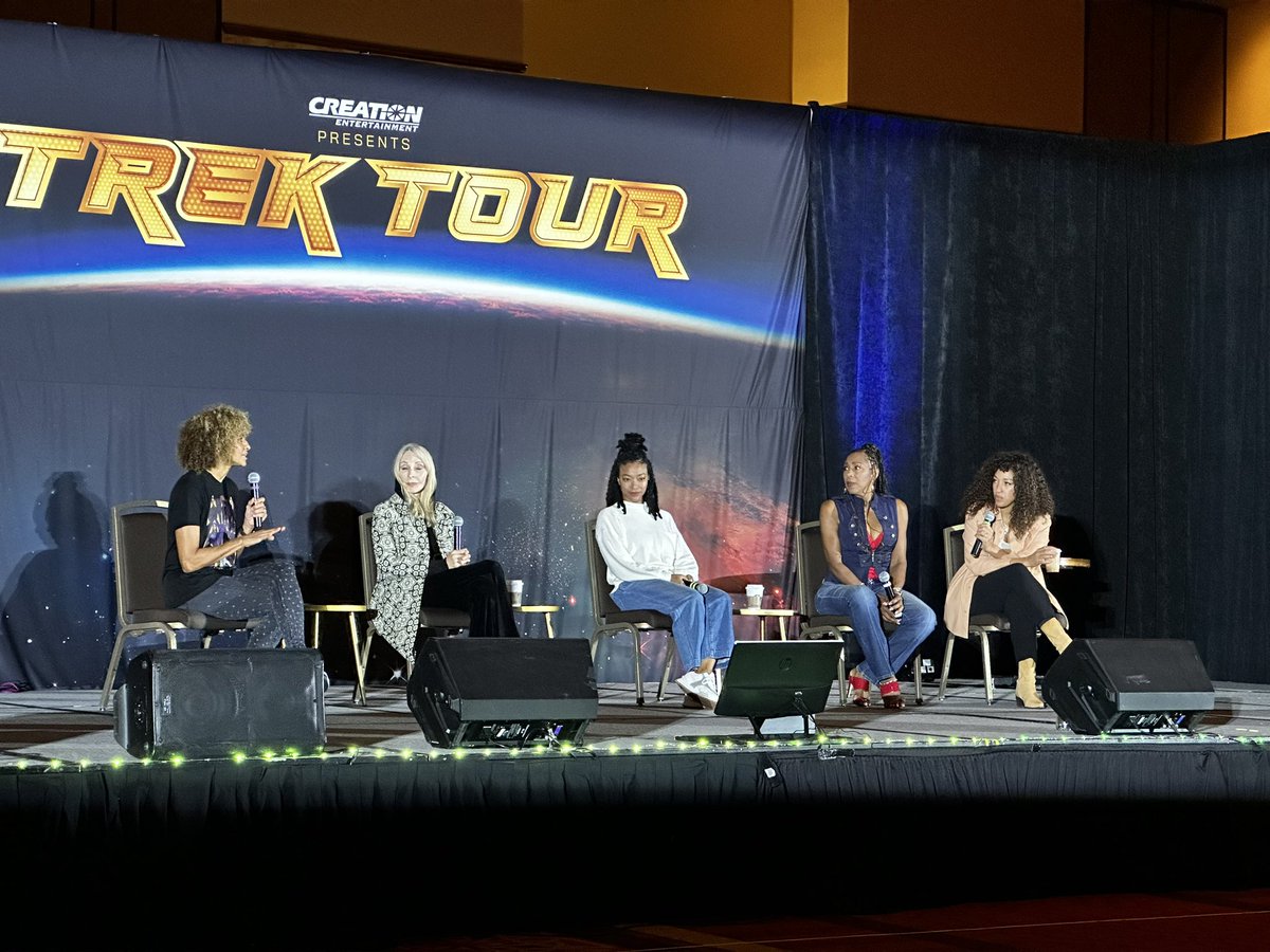 Mr Know-It-All tweet media