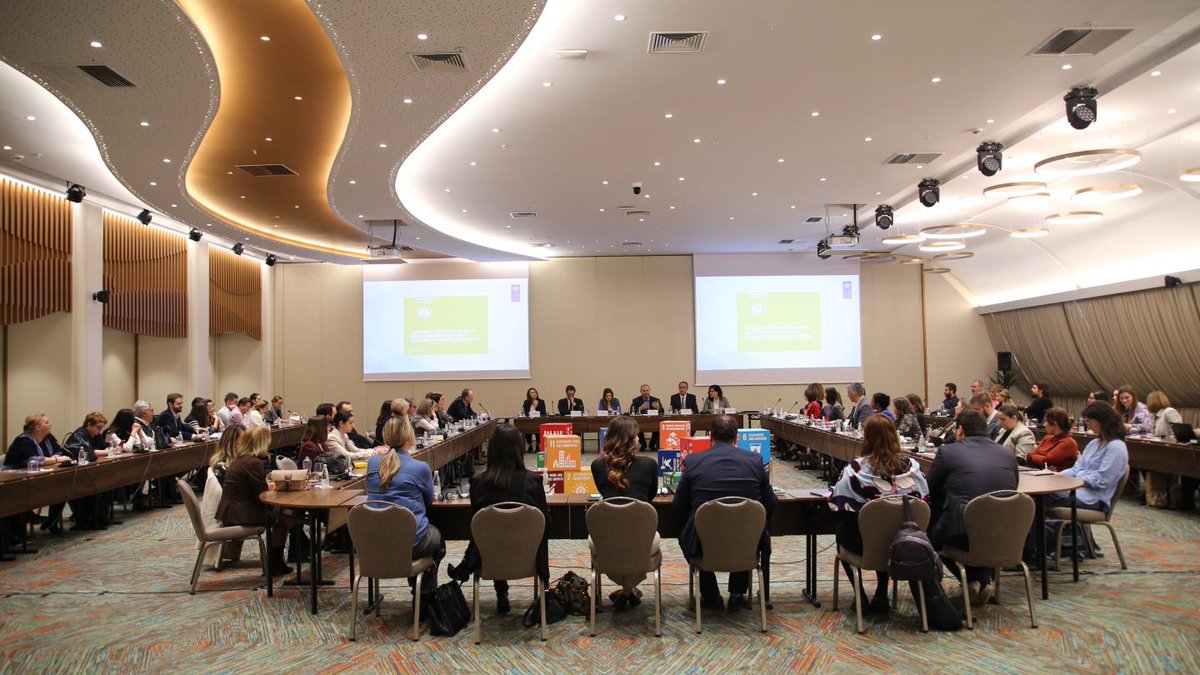 On #InternationalDayOfDemocracy, we ask: can we reinvigorate people’s interest in public policymaking using innovative engagement tools? An experiment in crowdsourcing public ideas to deal w/ development challenges is changing the UNDP country office in 🇲🇰 undpacclabs.com/DemocracyNM