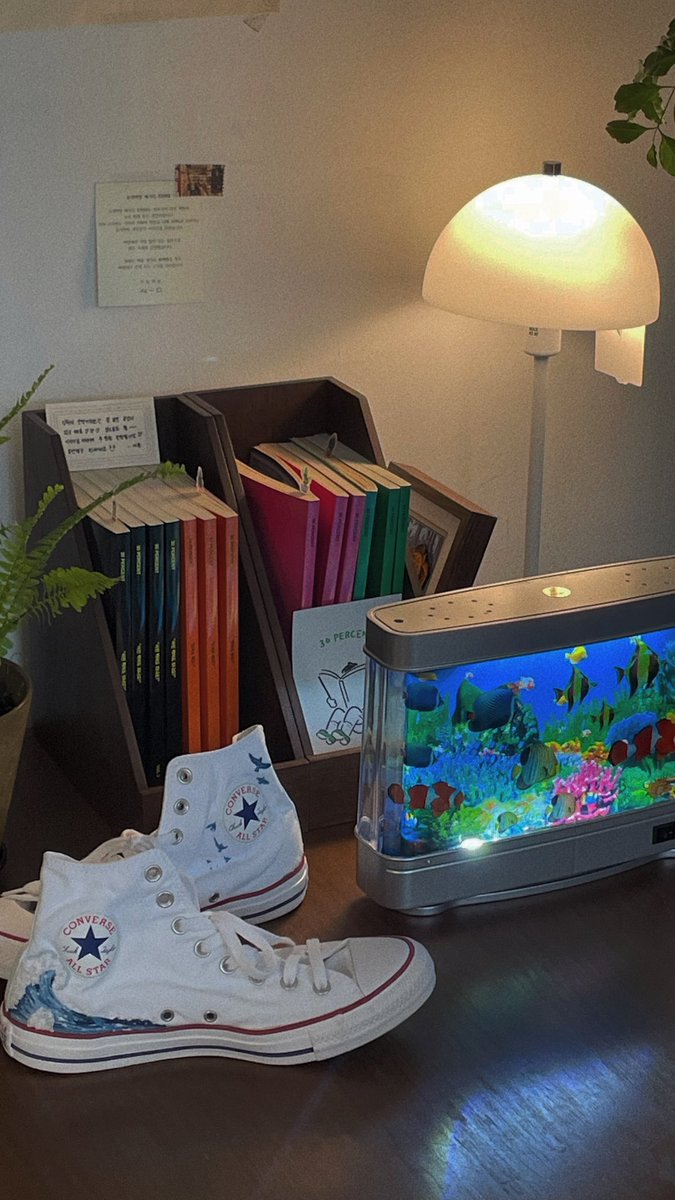 0914_bliss_0104's tweet photo. #바람을_맞으며_비행하는
#스물일곱_현상의_순간

너무 예쁘고 아름다웠던 책방 .... 🥹 https://t.co/n6dz10uEKH