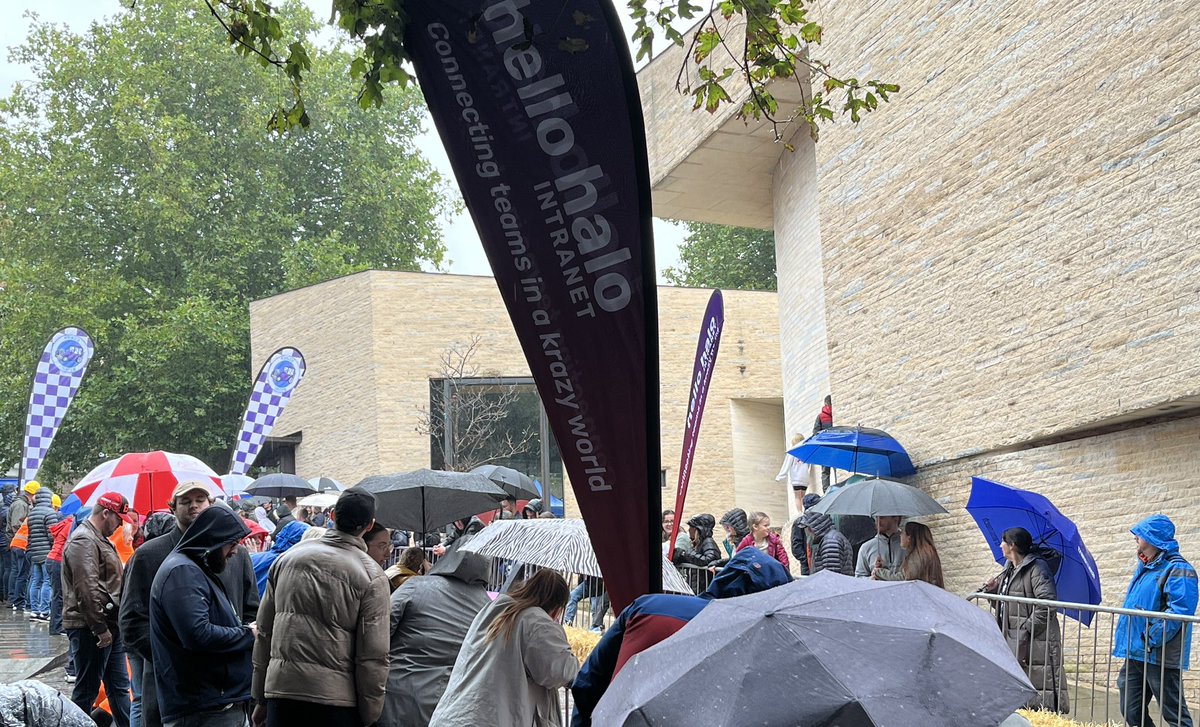 ☔️ The rain hasn’t dampened spirits here in Lincoln. We will find out the final results very soon! #krazyraceslincoln