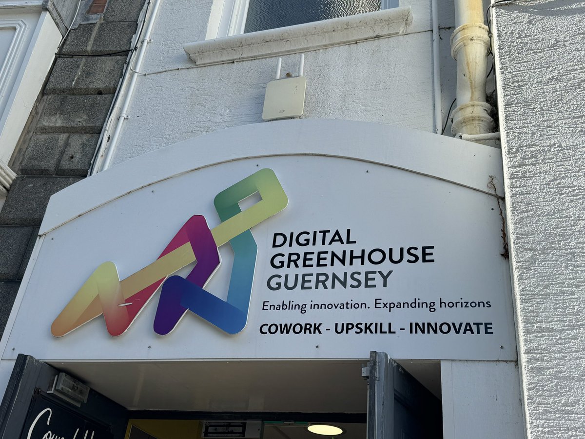 Ronst21's tweet image. #AlphabetChallenge #WeekKforKnowledge Places of learning, reference, research and sharing of knowledge