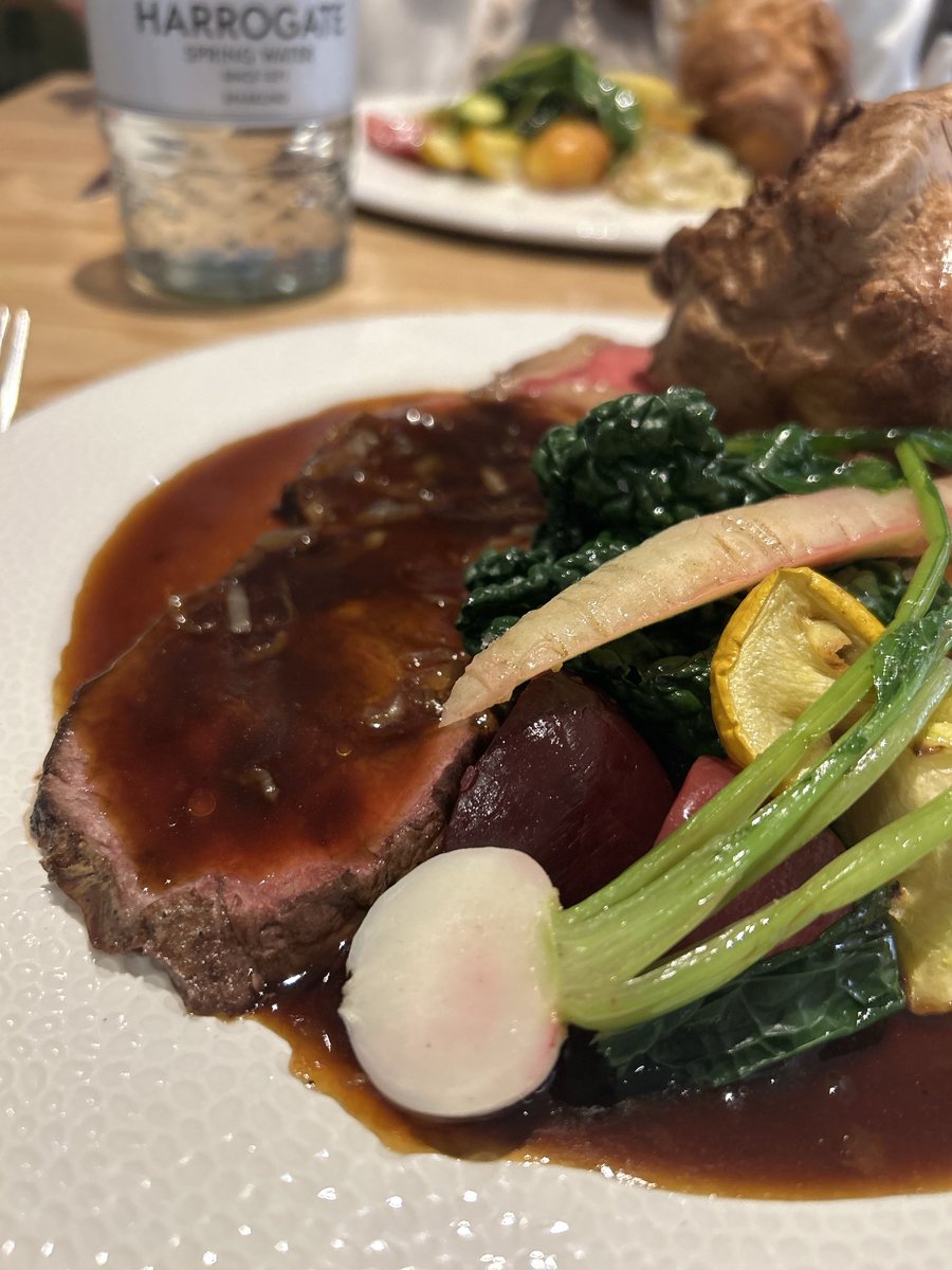 BryanWWebb's tweet image. Excellent Sunday lunch ⁦⁦@ChefsTableCH1⁩ Grouse starter amazing. Great service. Could get used to this retirement thing.