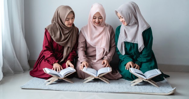 MyTikTok563's tweet photo. Hussein Ahmad 
Online Quran academy 
3 Dey's 
Free trial 
We offer 
Qaida
Nazra Quran 
Hifz Quran 
Masnoon Duaaes
WhatsApp number 
+923418521397
And+923249599509 https://t.co/w0YIVeyMpQ