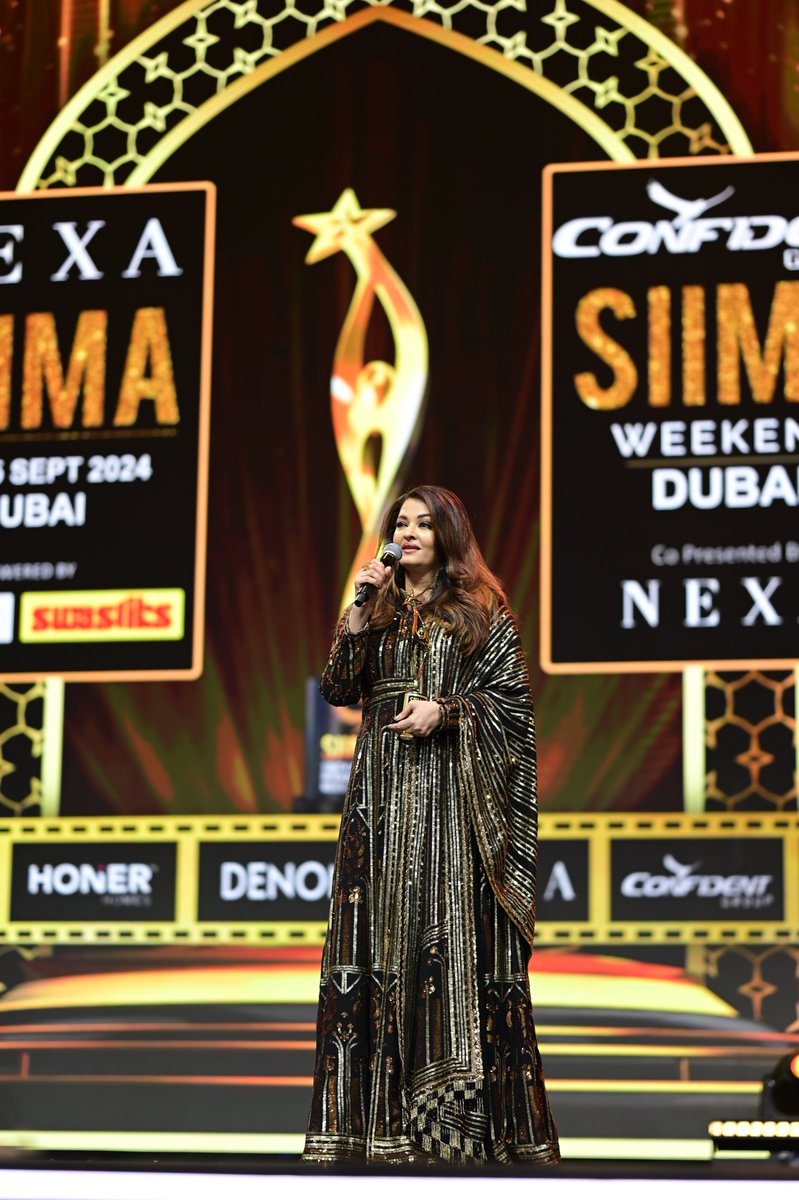 siima's tweet photo. Congratulations to #AishwaryaRaiBachchan for winning Best Actress in a Leading Role (Critics) at SIIMA 2024! Your elegance and powerful performance in Ponniyin Selvan 2 had us all mesmerized.

Confident Group SIIMA Weekend Dubai

#SIIMA2024 #SIIMAinDubai #NEXASIIMA #ConfidentGroup #AirtelXstreamFiber #Swastiks #HonerHomes #SIIMAAwards #Truckersuae