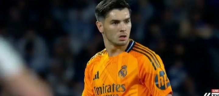 AceBlack0's tweet photo. Le milieu de terrain du Real Madrid Brahim Diaz va devoir affronter une longue période d'inactivité après avoir subi une blessure à l'adducteur de la hanche, ce qui pourrait l'écarter pour le reste de l'année. https://t.co/vyzdzw3ggD