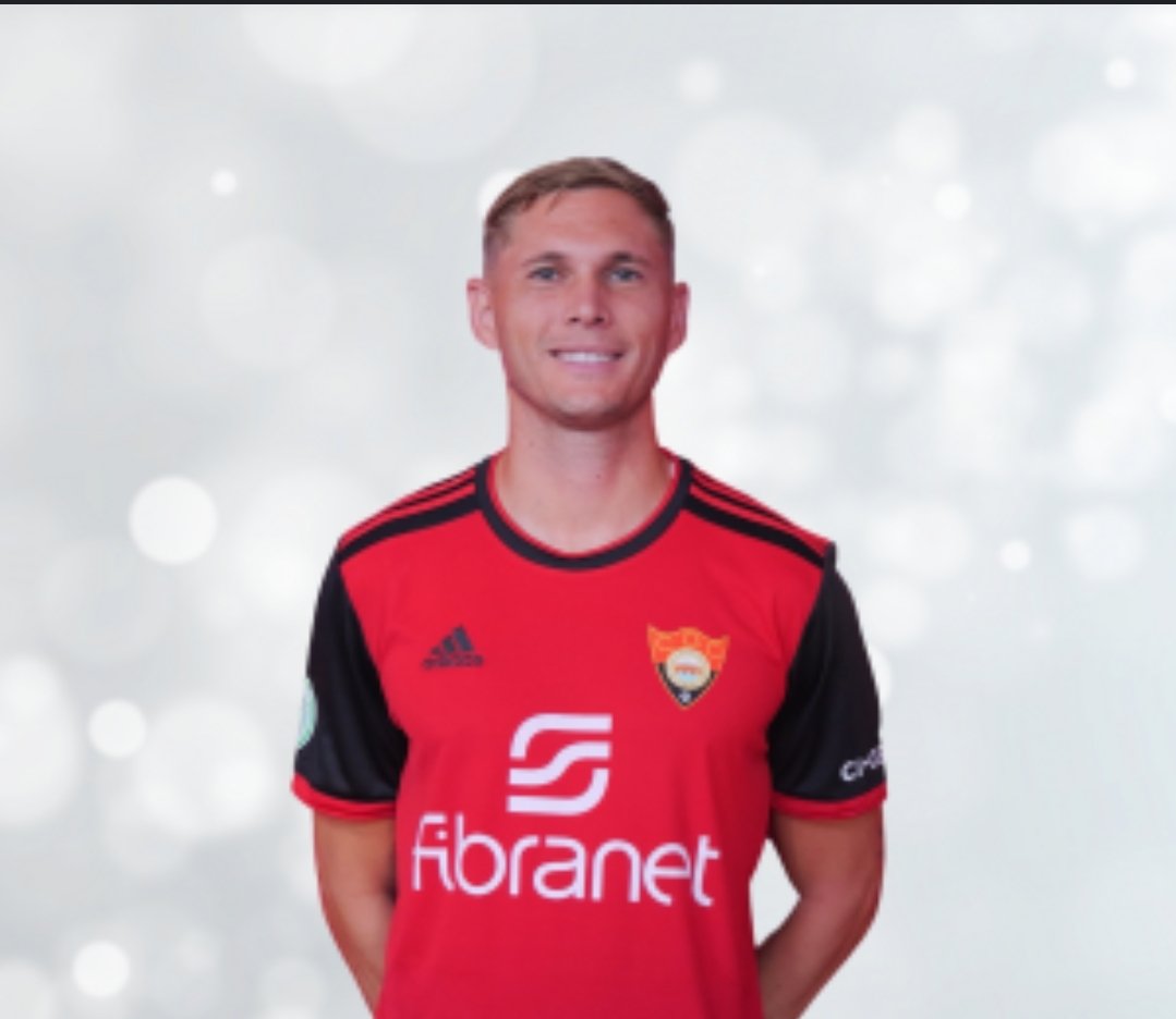 Hoy Es El Cumpleaños De este Gran Jugador!!!!
<a href="/eduluna4/">Edu Luna</a> Edu LUNA Cano!!!
31 años Ya tiene Nuestra Muralla!!!
Fuerza ESPARTERA ⚫️🔴⚫️🔴⚫️
Muchas Felicidades Muralla!!!