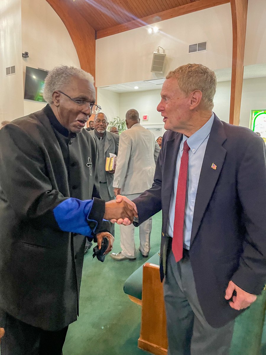 PastorSB1's tweet photo. Honored to have @Mal4Congress at B1 Church today. His message on "Register to Go Vote" was inspiring, reminding us of the power we have in shaping our community. #RegisterToVote #CivicEngagement https://t.co/HOV2v5X6bL