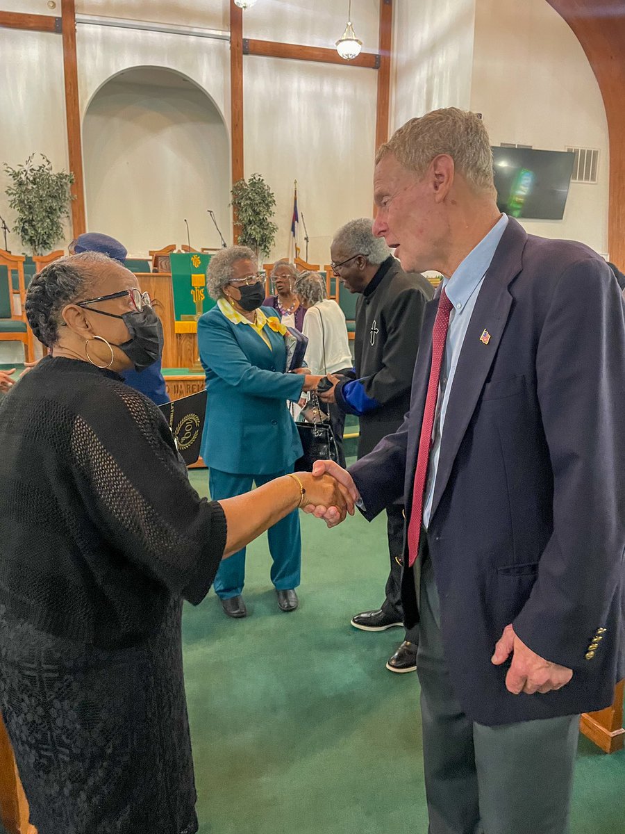 Honored to have <a href="/Mal4Congress/">Mal Hyman</a> at B1 Church today. His message on "Register to Go Vote" was inspiring, reminding us of the power we have in shaping our community. #RegisterToVote #CivicEngagement