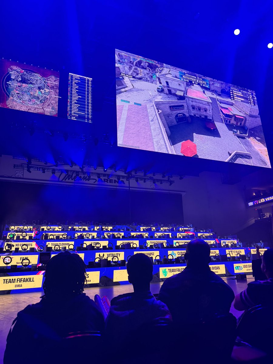 chaaa_alexandra's tweet image. Day two, yippeee #WSOWGlobalFinal