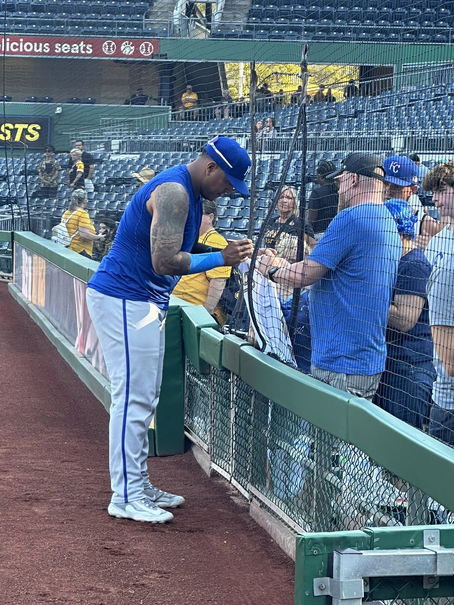 Joel Goldberg tweet media