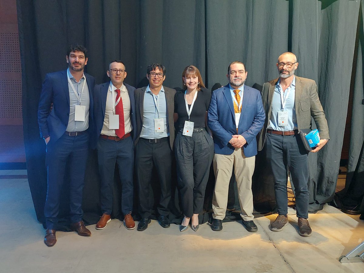 Muy buena sesión de tercer espacio con disertantes de lujo en  <a href="/CGastroendo/">Congreso Gastroendo</a> Giovana Porfilio, Alberto Baptista, <a href="/hugo_uchima/">Hugo Uchima</a>, Jorge Vargas y Fernando Baldoni.