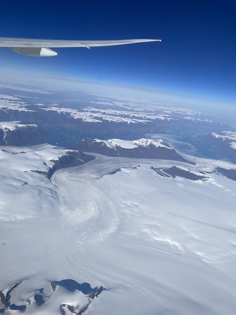 Clover_88's tweet photo. @Xeno_lith @phaneritic I was lucky enough to fly over Greenland on a very clear day and collected these. I thought you’d like to see them. https://t.co/OExzqmVTPd