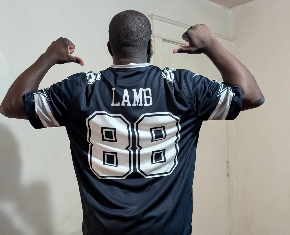 GysfmpovChris's tweet photo. Gameday Baby ๐
#LambTalk https://t.co/fy0sBg6dxA