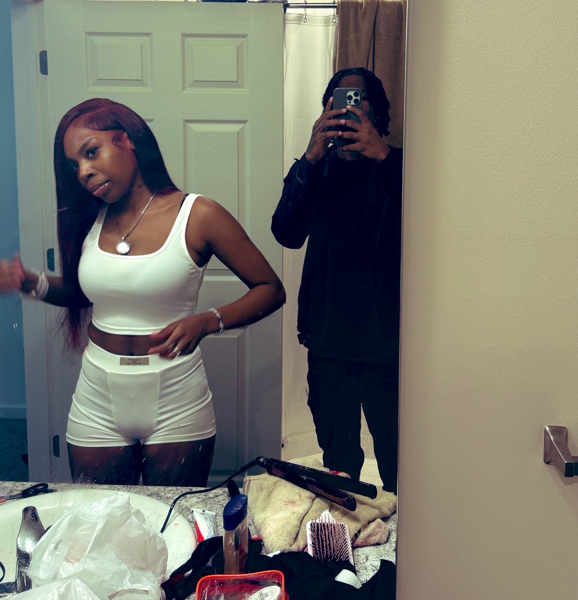 highofftasiaaa's tweet image. having homeboys that’s really homeboys is actually cool asf i want more