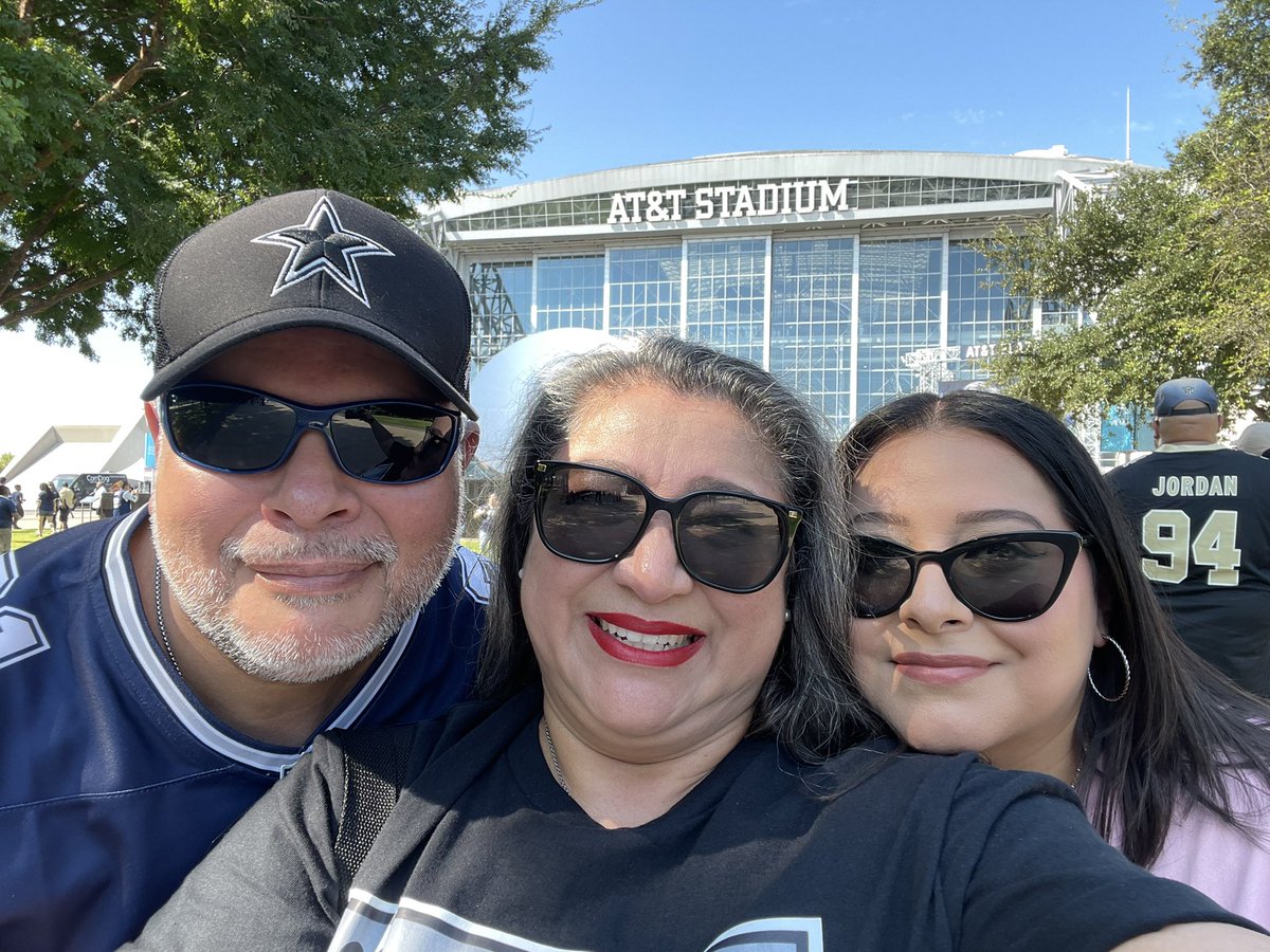 1_HotRodMomma's tweet photo. Happy Birthday to me! GO COWBOYS 💙🩶💙🩶
#CowboysNation @Cowboys https://t.co/WJMRf4crcz
