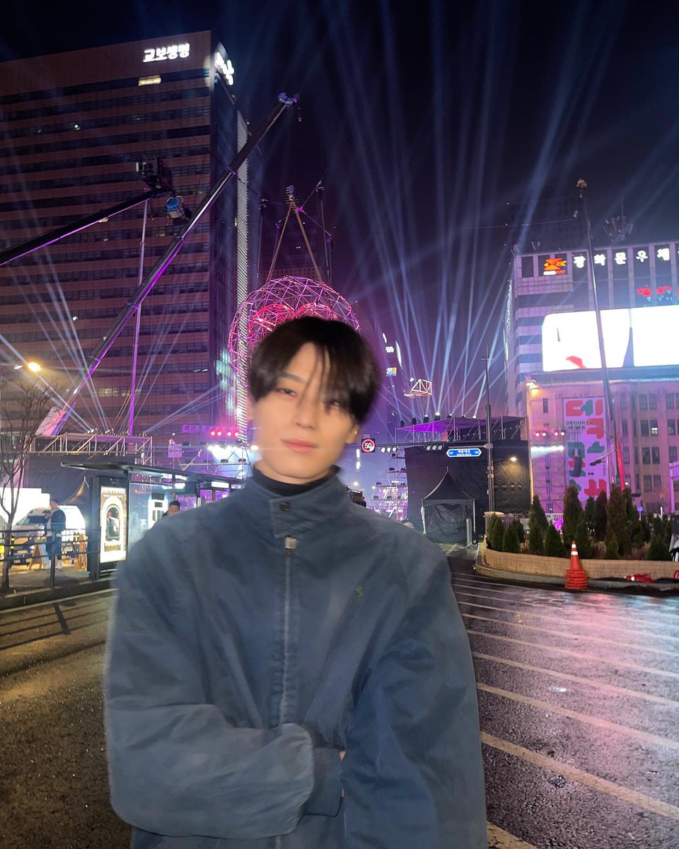 GB, LJY. tweet media