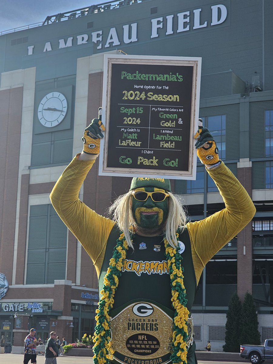 Packermania73's tweet photo. #GetLoudLambeau https://t.co/Bj5RjT4eUT