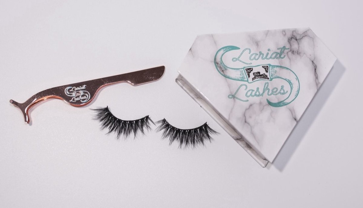 LariatLashes's tweet photo. Where are my WESTERN FASHION loving girlies who love all things glam? 𐚁

We carry everything from adhesive lashes, to magnetic, to DIY lash extensions.

Have I mentioned we’re the official lash sponsor of Miss Rodeo America &amp; all state titleholders? 🥰

https://t.co/dgGS9m5i7O https://t.co/bAJcS0aYNV