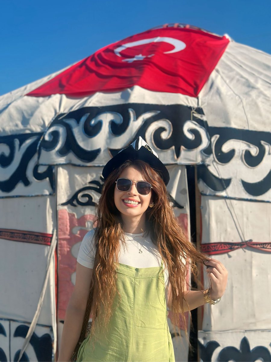 Selam Türk’ün bayrağına🇹🇷 #kırgız #türk #FestivalCordillera