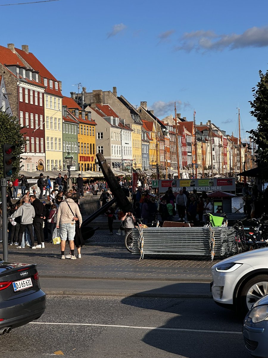 StuartSweeney2's tweet photo. What a beautiful city - Copenhagen! https://t.co/Mt4ZwvdiwN