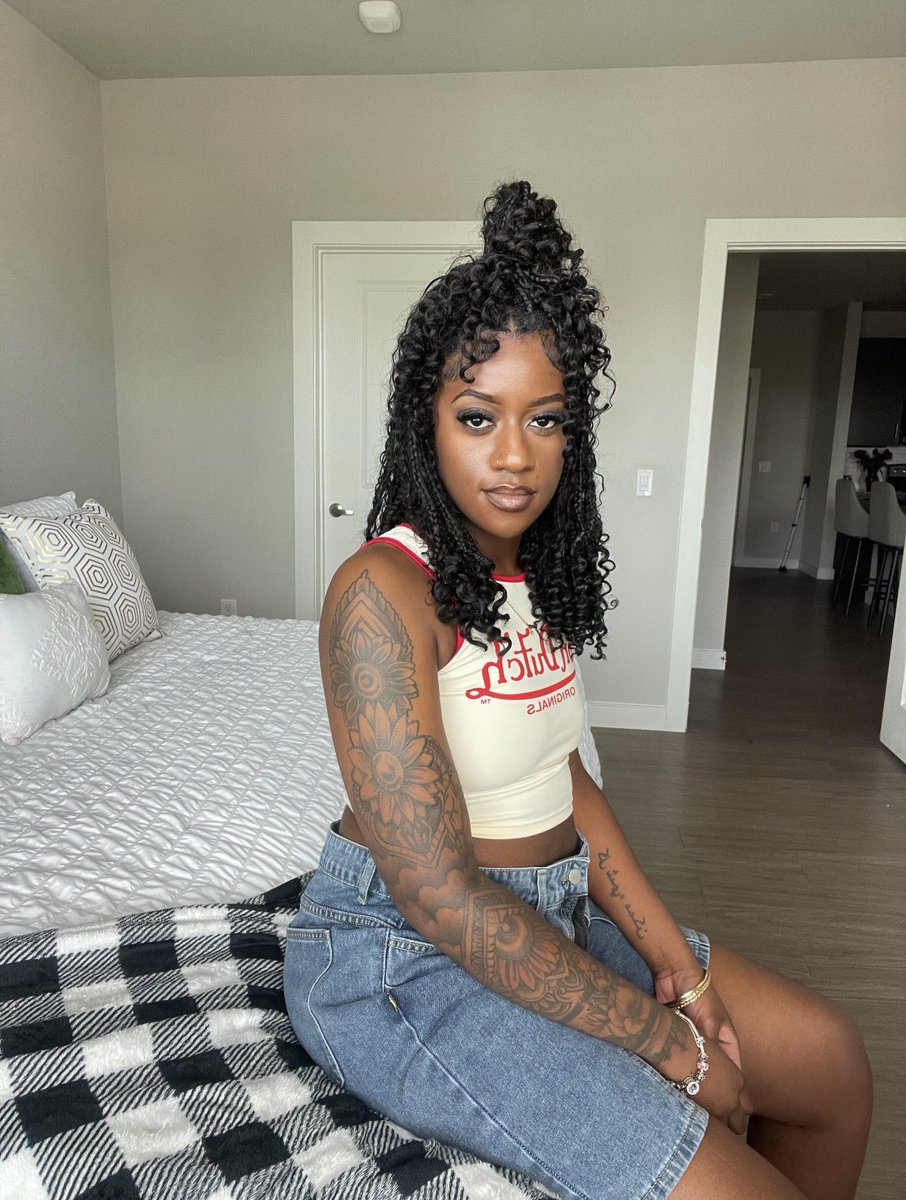 kimberlina tweet media