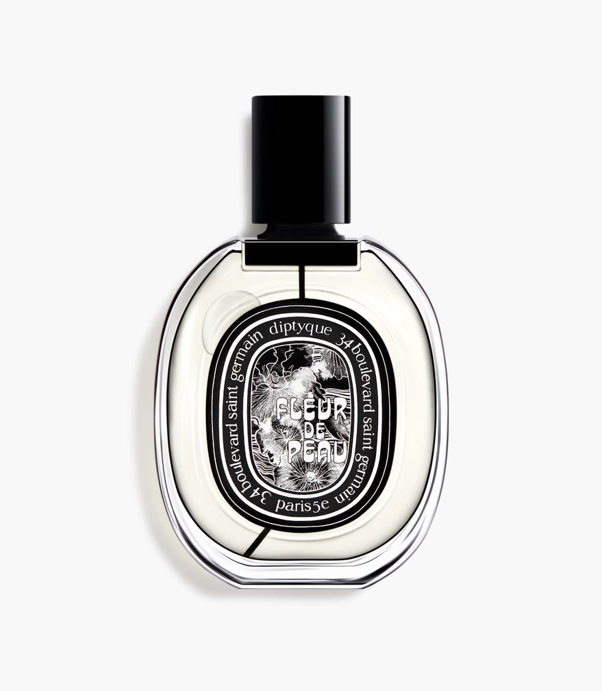 パクソンフン ユンウンソン会長は8年間ずっと DIPTYQUEの FLEUR DE