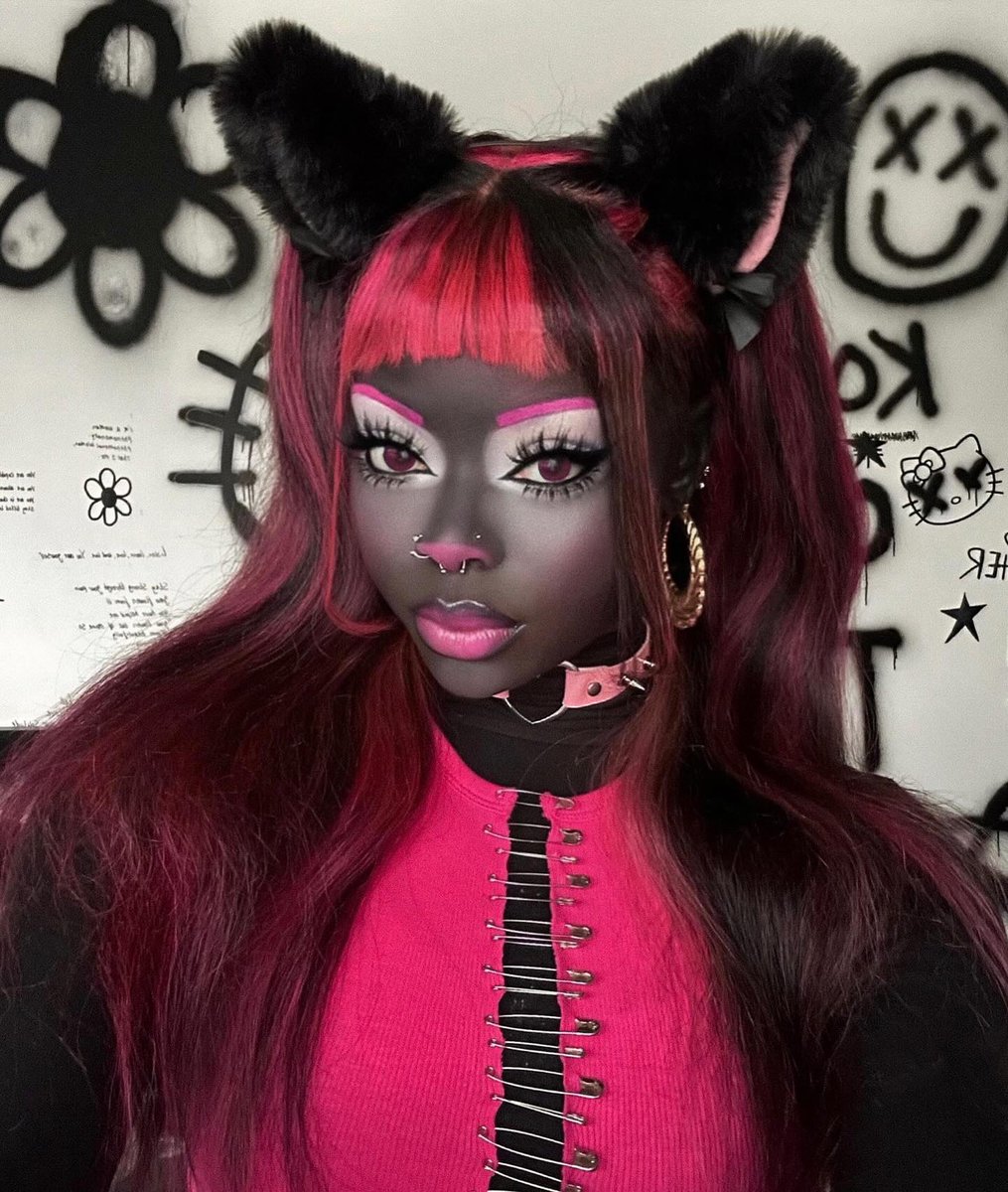 badghoulmimi's tweet photo. CATTY NOIR : MONSTER HIGH 🕸️🕷️ https://t.co/6DcRs59ku0