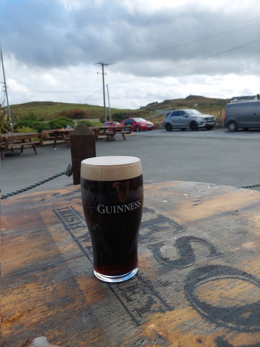 James_Quigley73's tweet image. Nice Guinness and a lovely wee pub. @PintsO_Guinness @welovedonegal 
#Guinness #Downings #Donegal