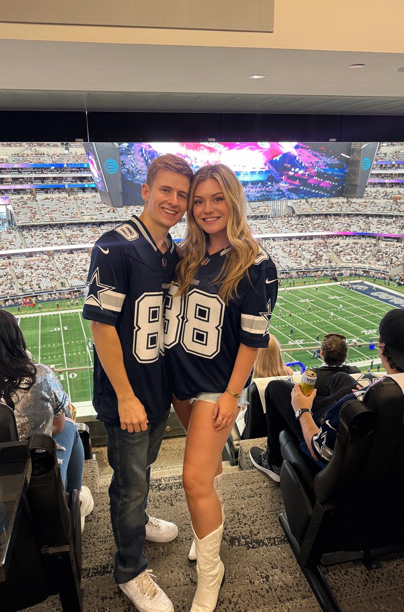 cowboys fan for the day 🤠🤠💙